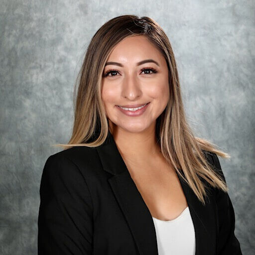 Faith headshot Faith